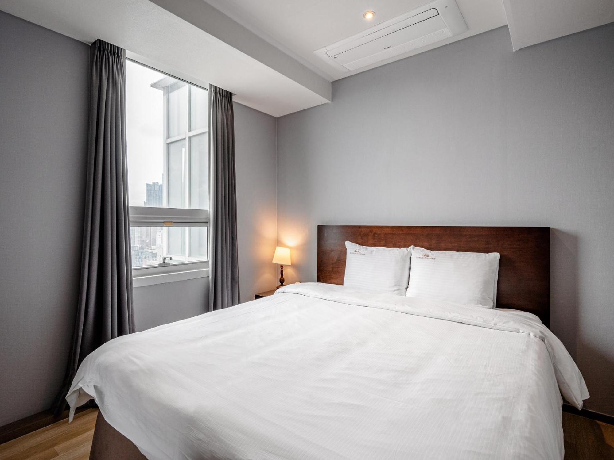 Haeundae Seacloud Hotel Residence Busan Exteriör bild